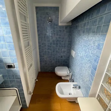 Down Town Renovated Apartment Como