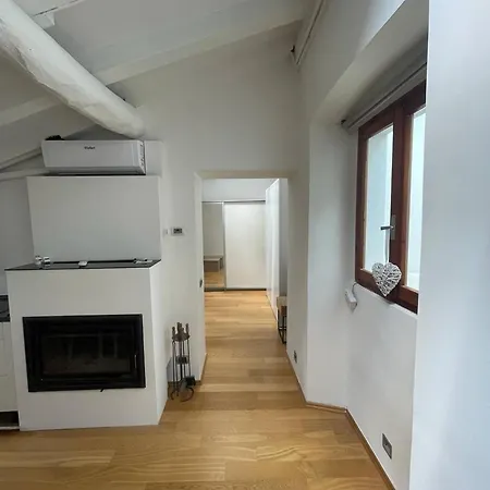 Apartment Down Town Renovated *